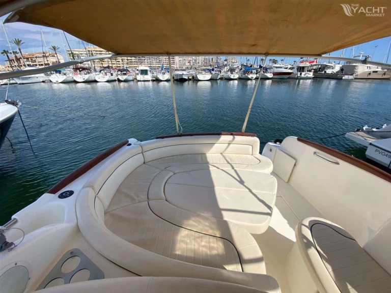 Hire a Jeanneau Leader 805 Mandelieu-la-Napoule