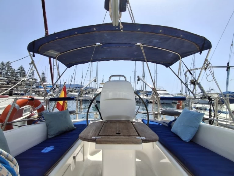 Yacht charter Sant Antoni de Portmany - Bavaria Bavaria 30 Cruiser on SamBoat