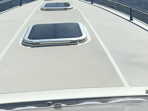 Hire Motorboat with or without skipper PRIMATIST By Bruno Abbate Porto Badino