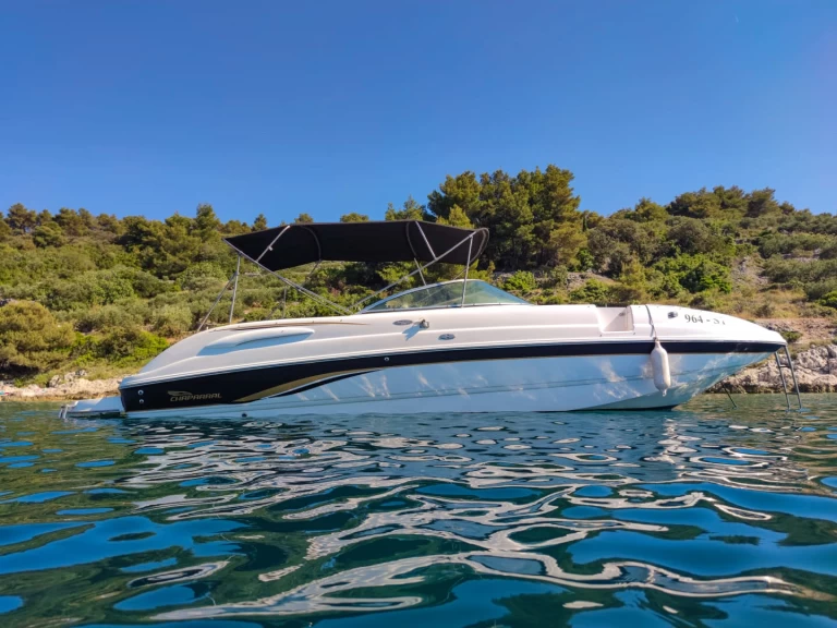 Yacht hire Split cheap Chaparral 263 Sunesta