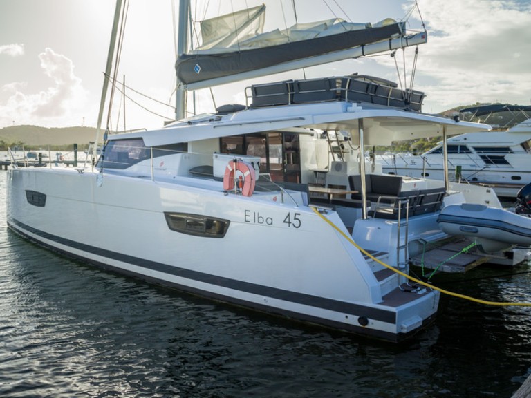 Catamaran to hire Tortola at the best price