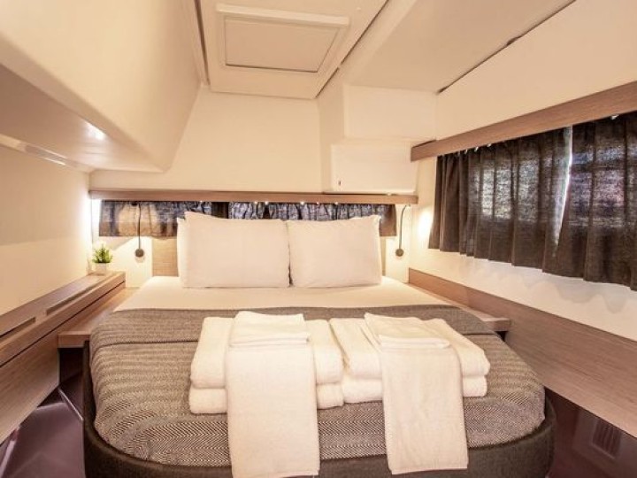 Catamaran hire in Tortola - Fountaine Pajot Fountaine Pajot