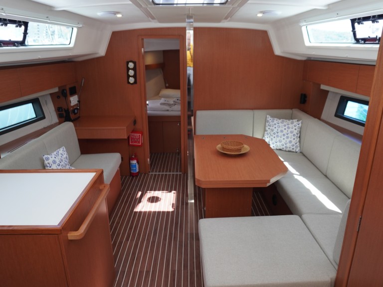 Sailboat hire in Fethiye - Bavaria Bavaria C42