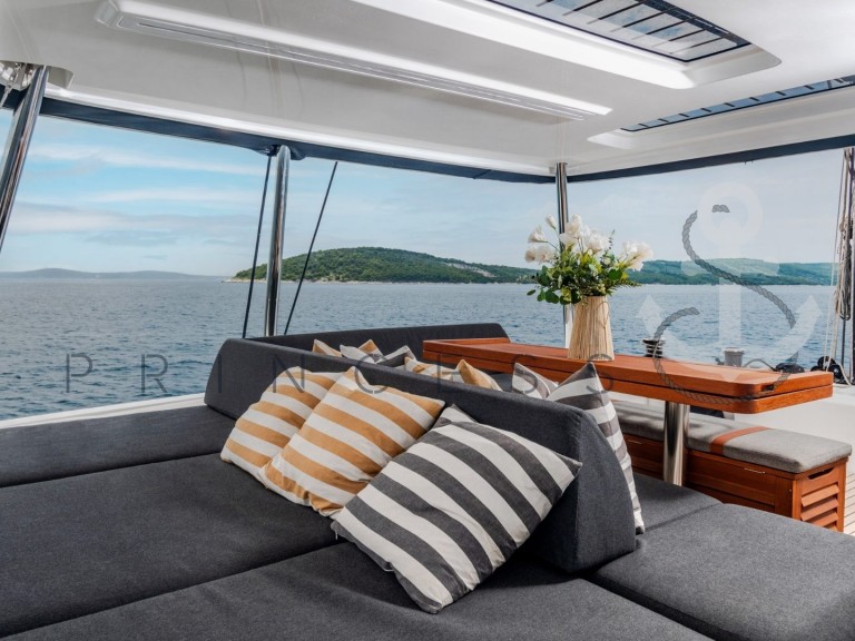 Yacht charter Kaštela - Lagoon Lagoon 55 on SamBoat