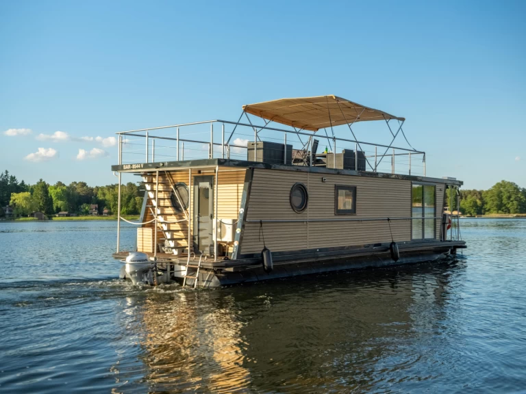 Canal boat to hire Fürstenberg/Havel at the best price