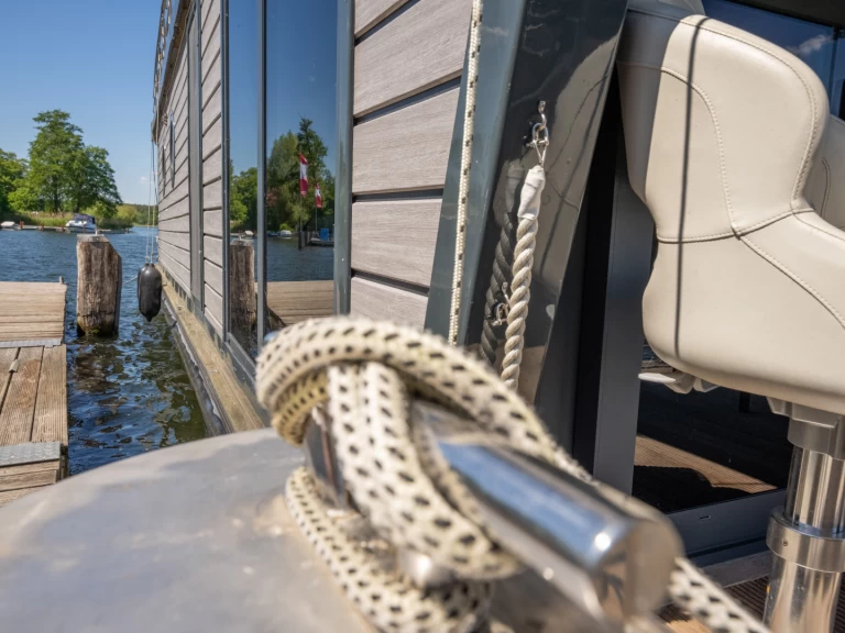 Canal boat hire in Fürstenberg/Havel - WOMA Woma D13