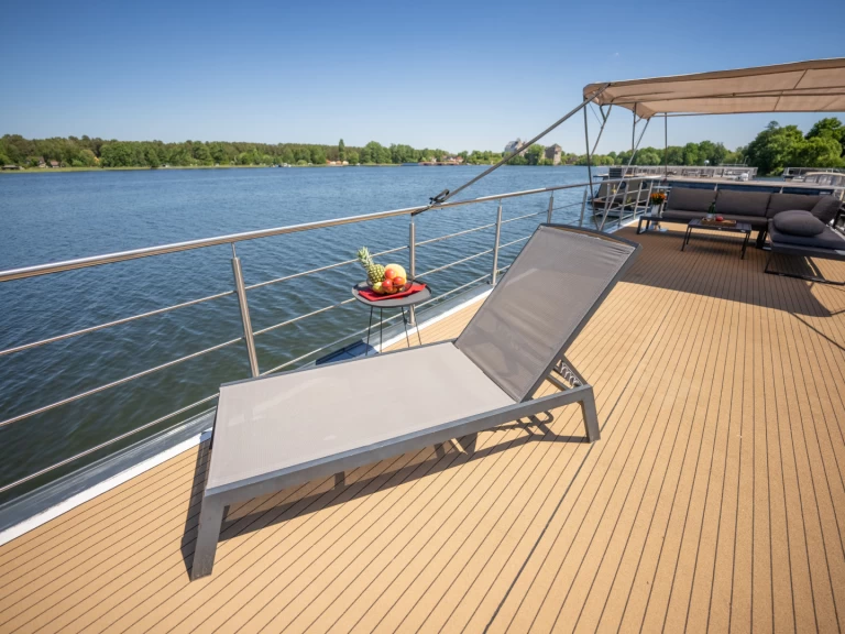 Hire Canal boat with or without skipper WOMA Fürstenberg/Havel