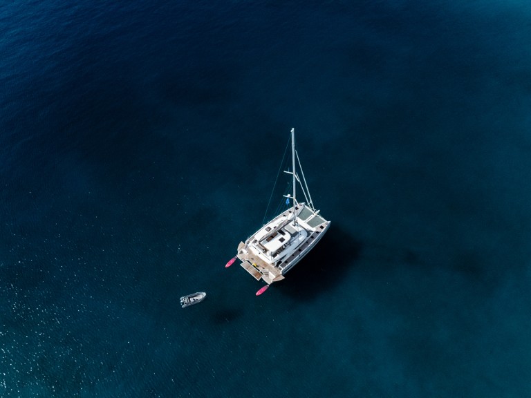 Hire Catamaran with or without skipper Lagoon Alimos