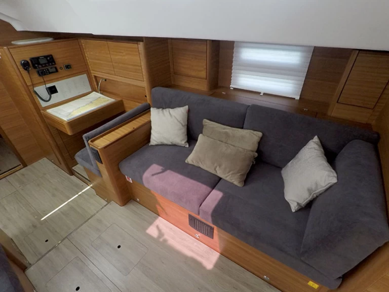 Yacht hire Šibenik cheap Impression 50.1