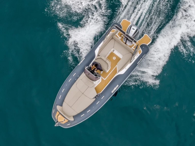 Yacht hire Tkon cheap Salpa Soleil 24.5