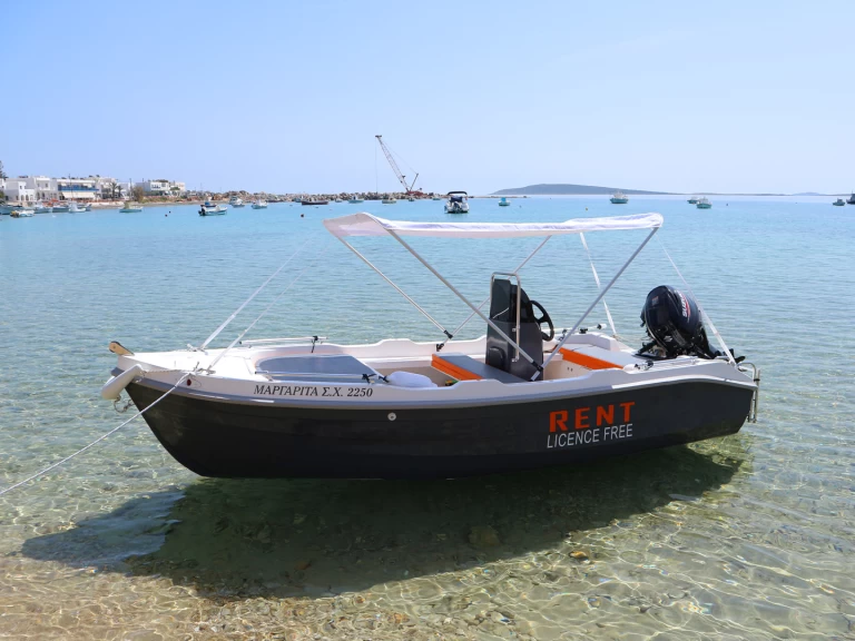 Charter a Assos 450 in Antiparos on Samboat