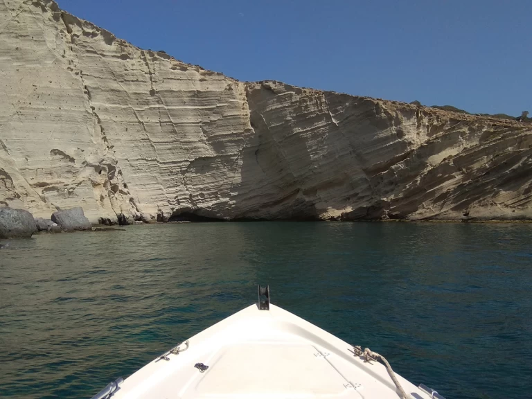 Yacht charter Antiparos - Assos 450 on SamBoat