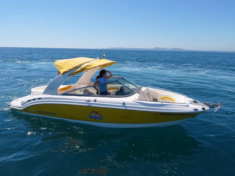 Charter a Chaparral 236SSX in Empuriabrava on Samboat