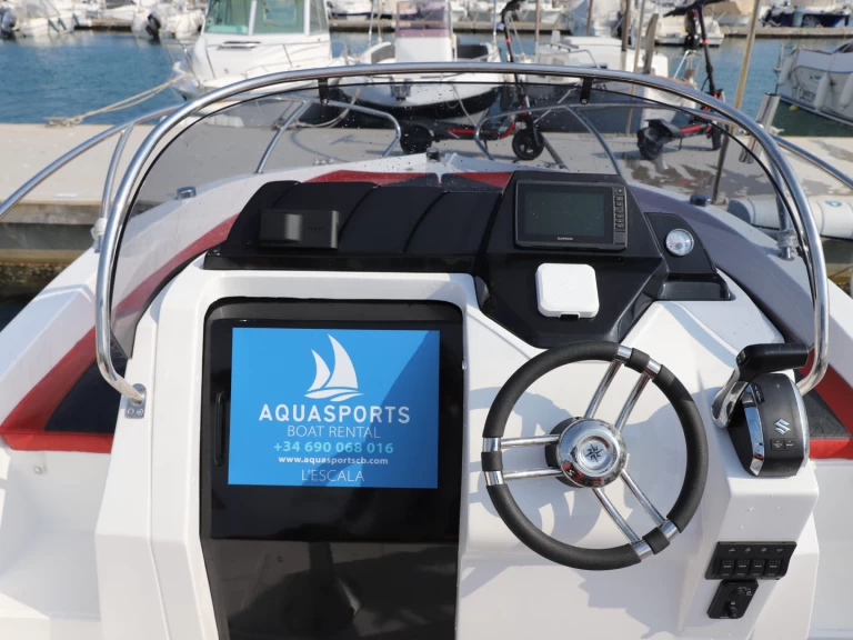 Hire a Okiboats Barracuda 595 SD l'Escala