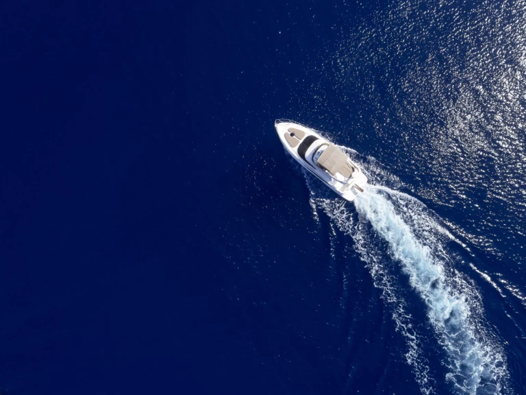 Hire Motorboat with or without skipper Régal Lávrio