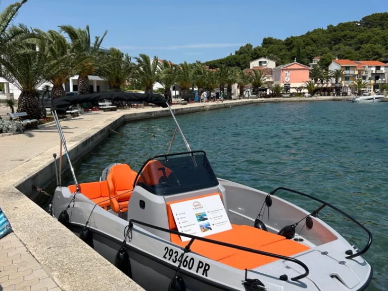 Quicksilver Activ 555 Open charter bareboat or skippered in  Kukljica