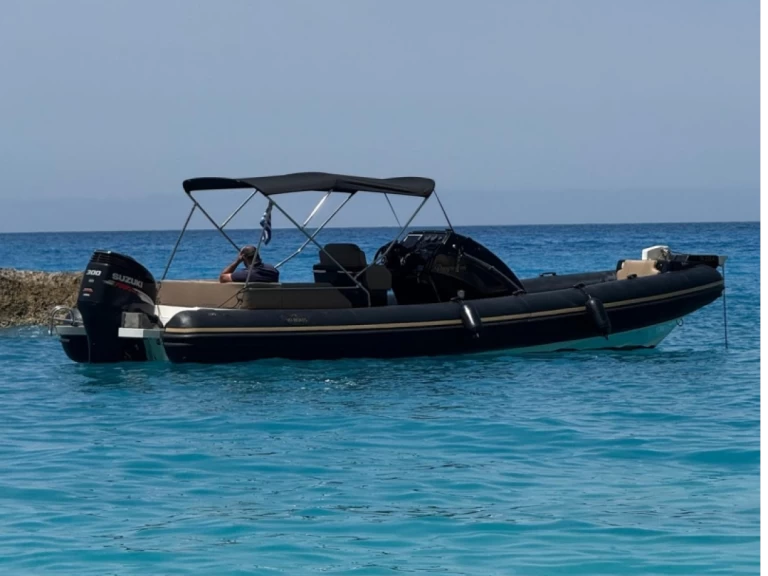 Charter a yo boats 8.60 in Nikiána on Samboat