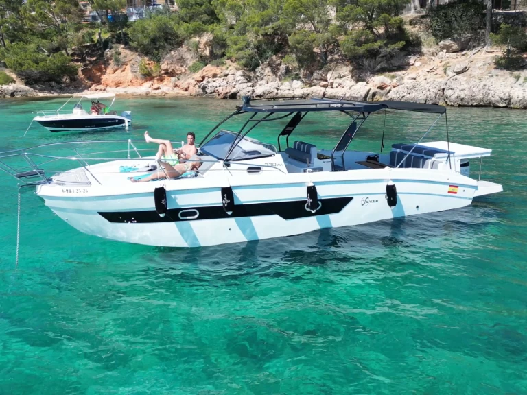 Yacht hire Palma de Mallorca cheap Saver 330 Sport
