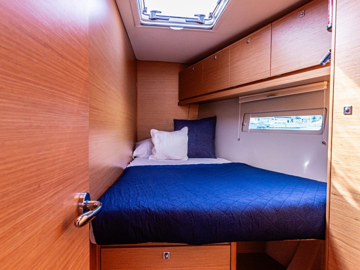 Sailboat hire in Furnari - Dufour Dufour 520 Grand Large