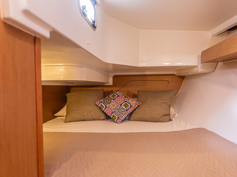 Jeanneau Sun Odyssey 319 charter bareboat or skippered in  Palermo