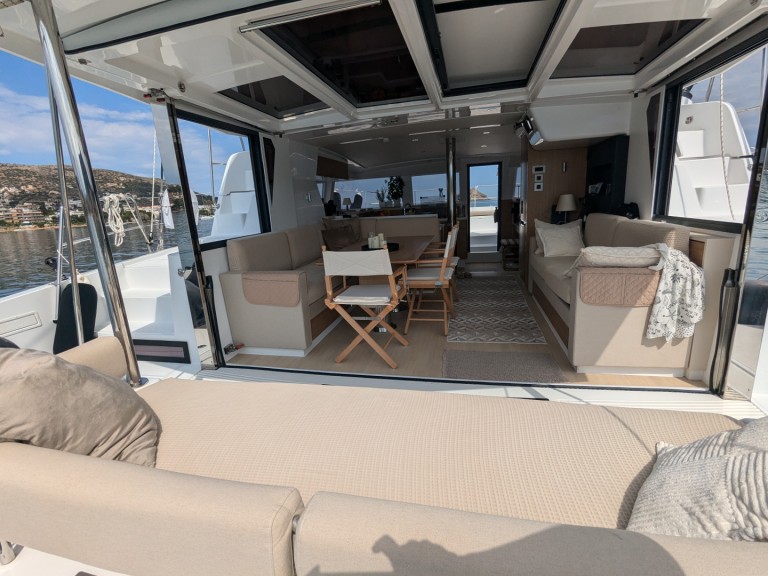 Yacht charter Lávrio - Bali Catamarans Bali 4.2 open space Onwer's version on SamBoat