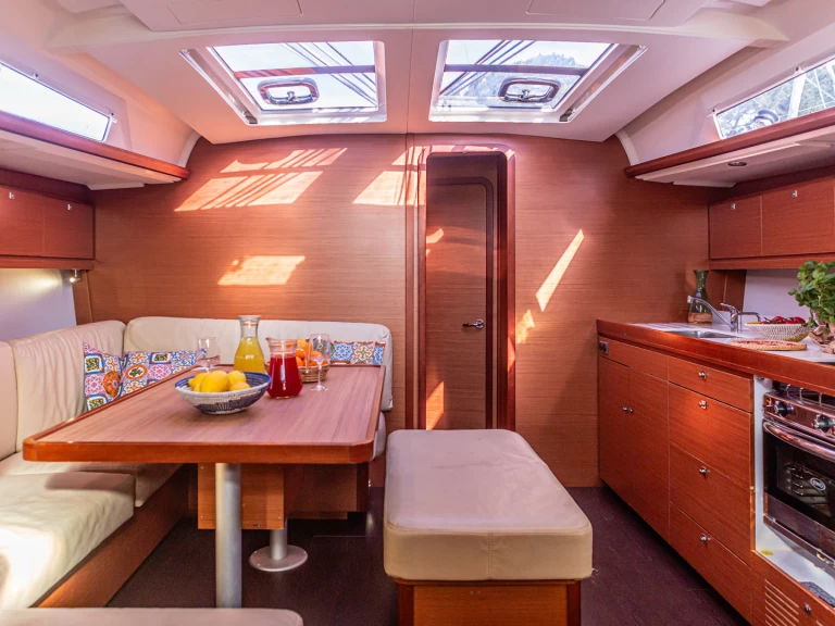 Sailboat hire in Furnari - Dufour Dufour 460 Grand Large