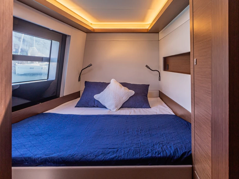 Hire Catamaran Nautitech with a boat licence
