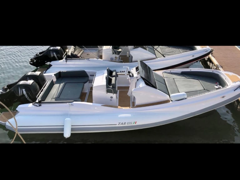 Hire RIB with or without skipper Zar Saint-Florent