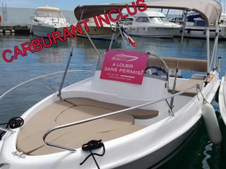 B2 Marine CAP-FERRET 452 Open San Permis charter bareboat or skippered in  Port Santa-Lucia