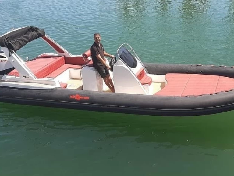 RIB hire in Saint-Raphaël - Altamarea Wave 27