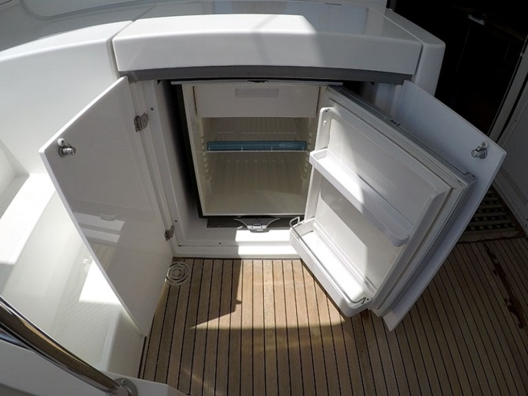 Hire Catamaran with or without skipper Lagoon Šibenik