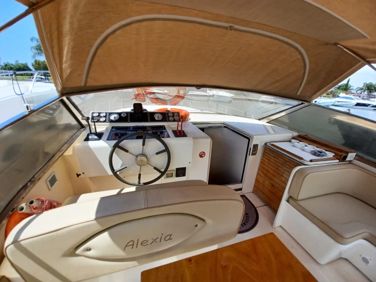 Hire Motorboat with or without skipper Partenautica Terracina