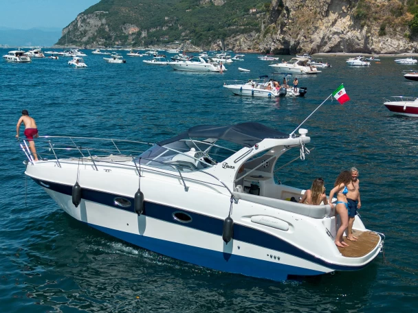 Hire Motorboat Saver with a boat licence