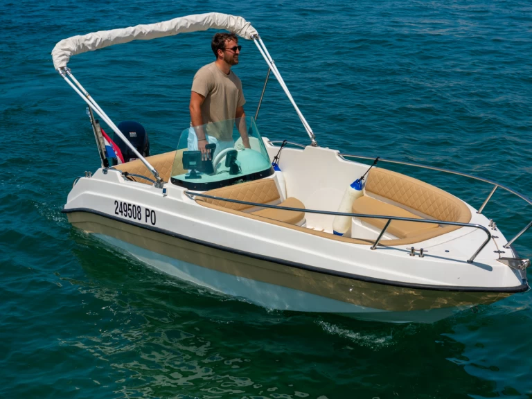 Yacht hire Poreč cheap stella
