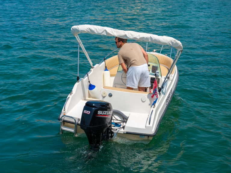 Hire Motorboat with or without skipper kruger Poreč