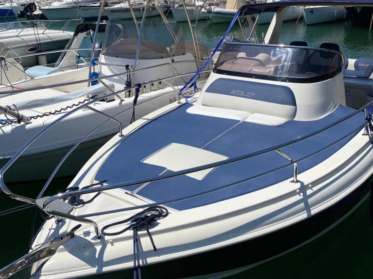 Yacht charter Saint-Tropez - Eolo Eolo 830 Day /efb on SamBoat