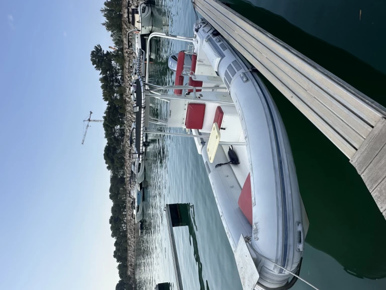 Hire RIB Caribe with a boat licence