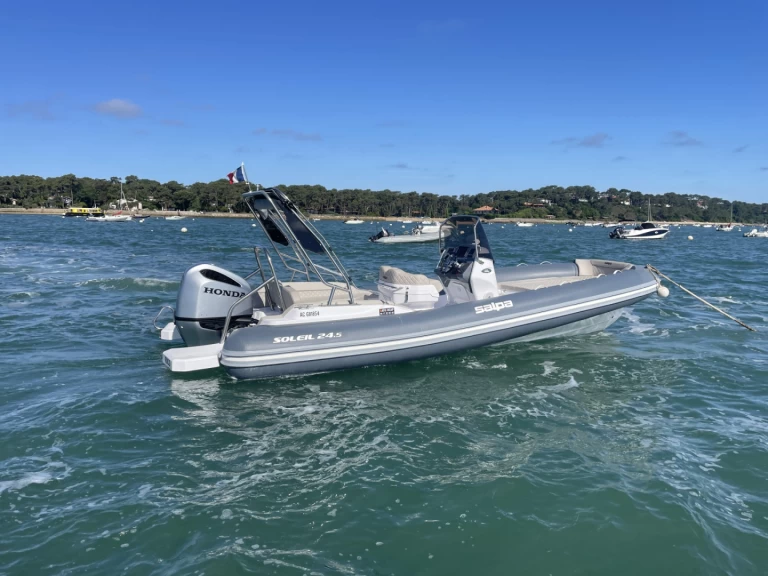 Motorboat to hire Cap Ferret at the best price