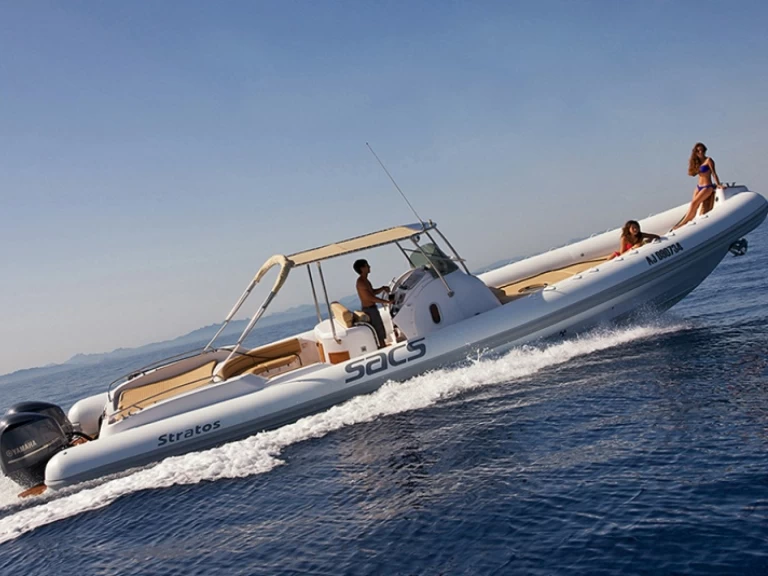 Hire a Sacs Stratos 42 Bonifacio Ferry Port