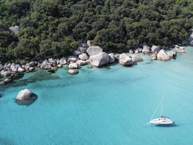 Hire RIB Saver with a boat licence