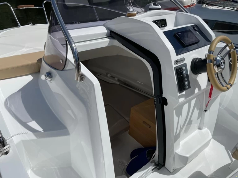 Yacht hire Portocolom cheap IDEA 58
