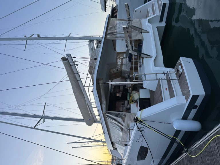 Hire Catamaran with or without skipper Fountaine Pajot La Rochelle