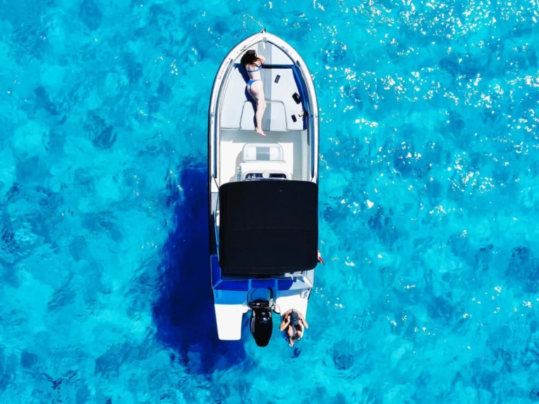 Motorboat to hire Ciutadella de Menorca at the best price