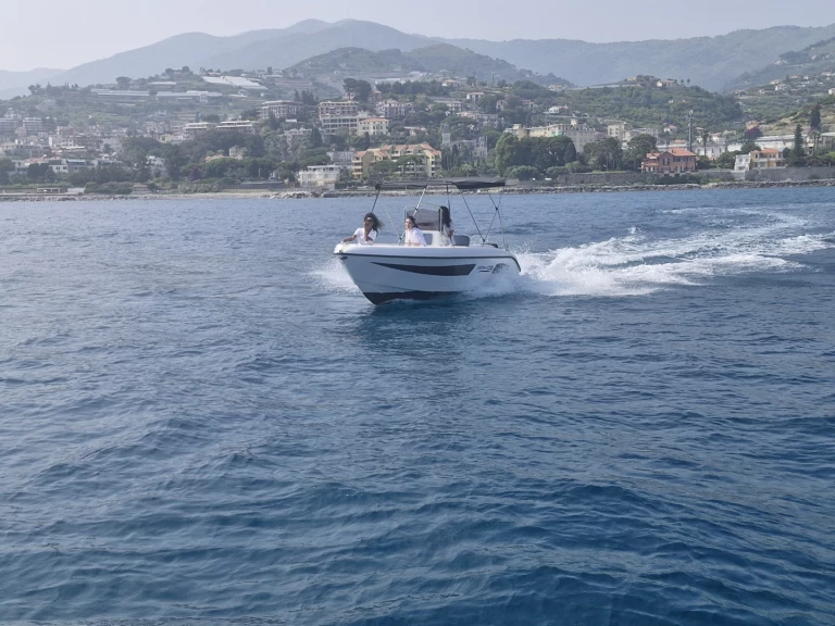 Charter a Arkos 557 in Sanremo on Samboat