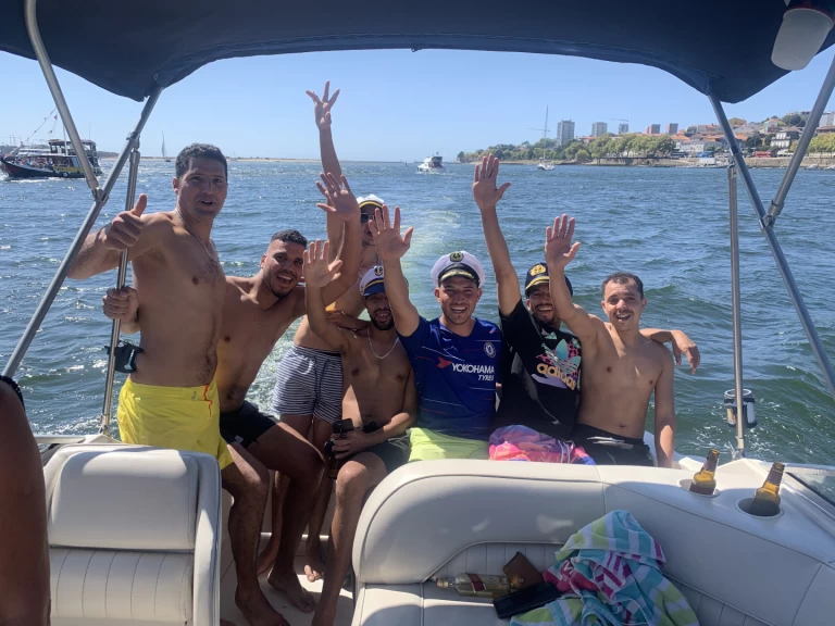 Yacht hire Porto cheap Bayliner 2455 Ciera