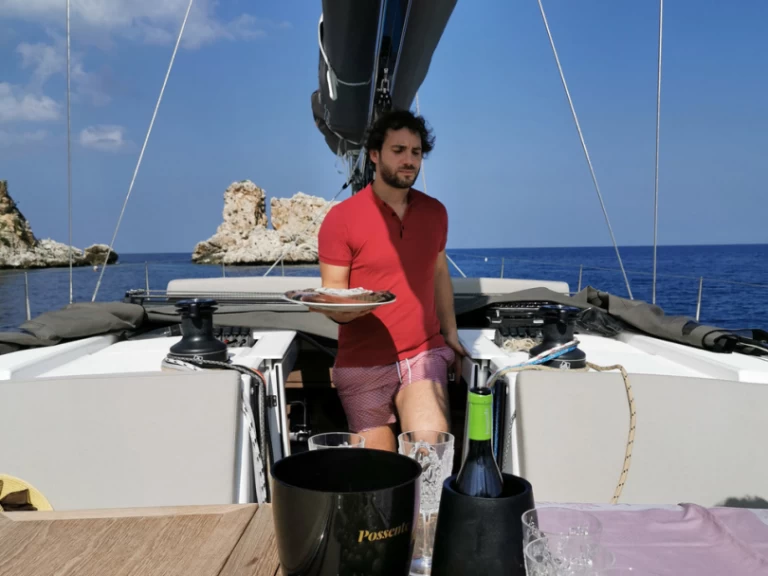 Sailboat hire in Capo d'Orlando - Dufour Dufour 56 Exclusive