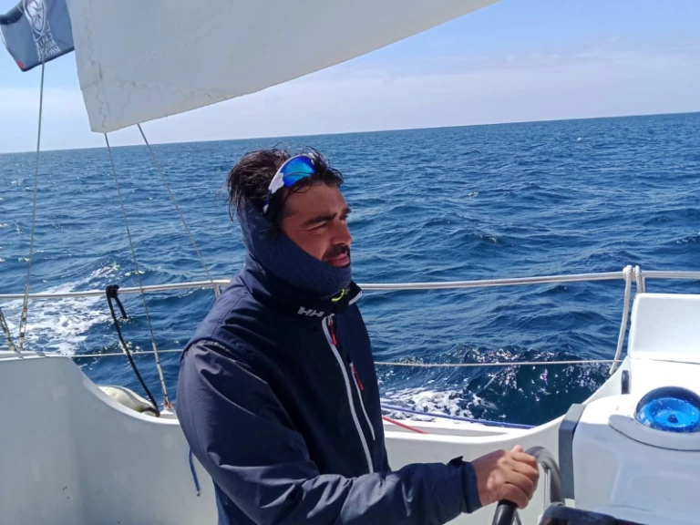 Yacht hire Arzon cheap Sun Legend 41