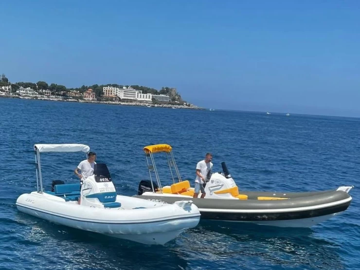 Hire RIB with or without skipper 2 BAR Palermo