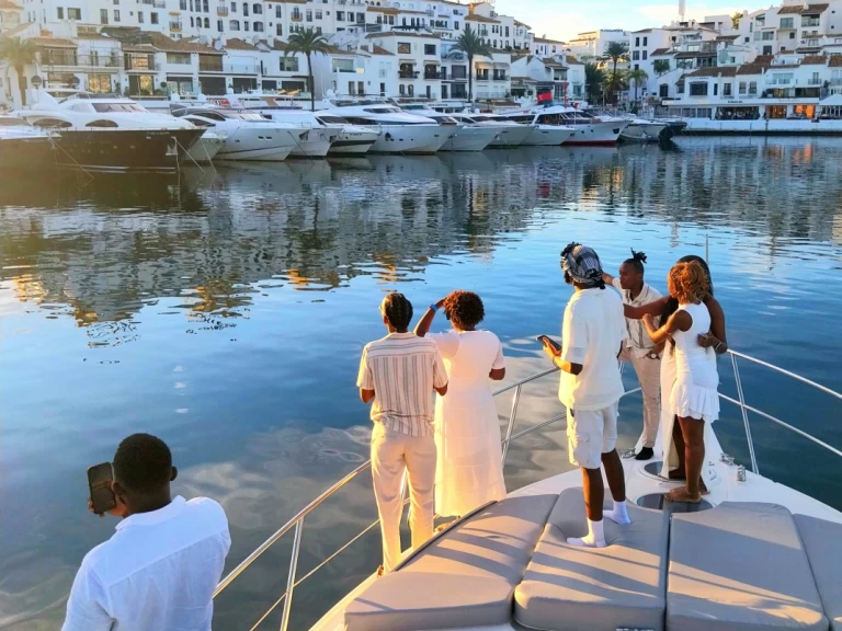 Hire a Doqueve Majestic 46 Fly Marbella