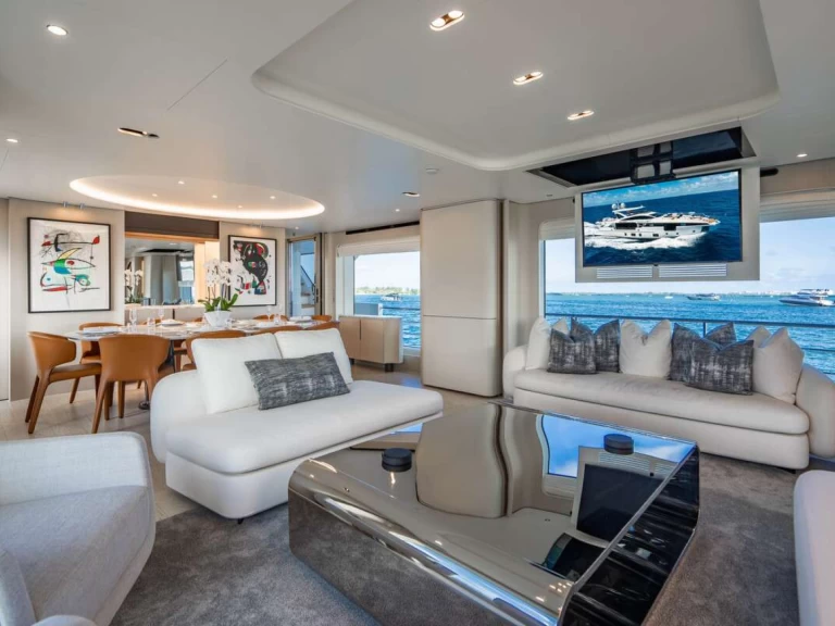 Luxury Yacht hire in Bahamas - Azimut CARPE DIEM
